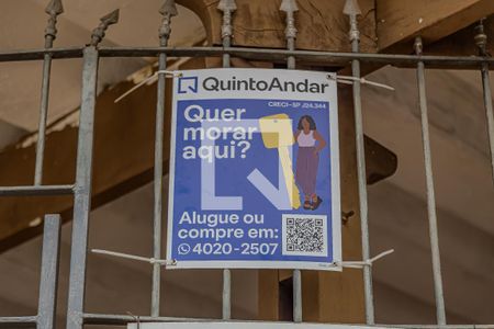 Casa à venda com 160m², 3 quartos e 2 vagas Casa à venda com 160m², 3 quartos e 2 vagasFachada - Plaquinha