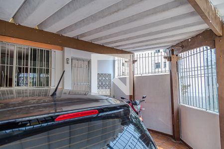 Casa à venda com 160m², 3 quartos e 2 vagas Casa à venda com 160m², 3 quartos e 2 vagasGaragem