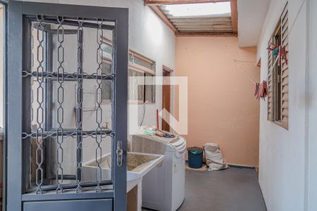 Casa à venda com 160m², 3 quartos e 2 vagas Casa à venda com 160m², 3 quartos e 2 vagasÁrea de Serviço