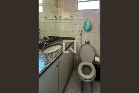 Apartamento à venda com 170m², 5 quartos e 2 vagasBanheiro de Serviço