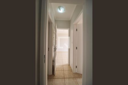 Corredor  de apartamento à venda com 2 quartos, 87m² em Taquaral, Campinas