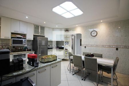 Casa à venda com 297m², 4 quartos e 5 vagasCozinha