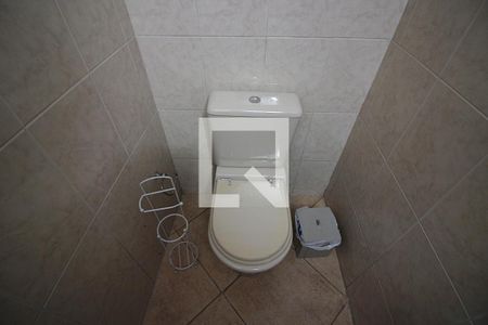 Casa à venda com 297m², 4 quartos e 5 vagasLavabo 2