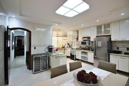 Casa à venda com 297m², 4 quartos e 5 vagasCozinha