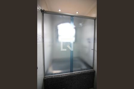 Casa à venda com 297m², 4 quartos e 5 vagasQuarto 1 - Suíte Banheiro