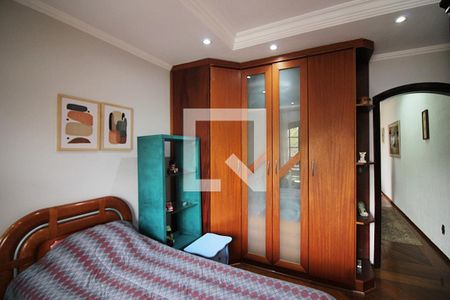 Casa à venda com 297m², 4 quartos e 5 vagasQuarto 1 - Suíte