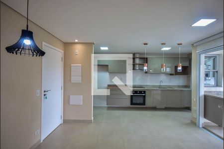 Sala de apartamento à venda com 2 quartos, 58m² em Vila Suzana, São Paulo
