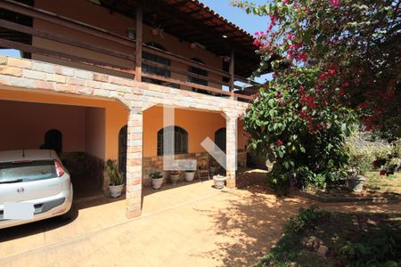 Casa à venda com 520m², 5 quartos e 3 vagasGaragem