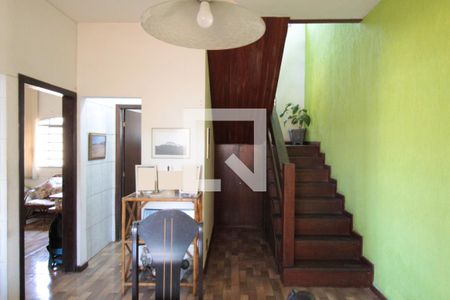 Casa à venda com 520m², 5 quartos e 3 vagasCopa