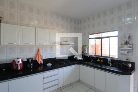Casa à venda com 520m², 5 quartos e 3 vagasCozinha