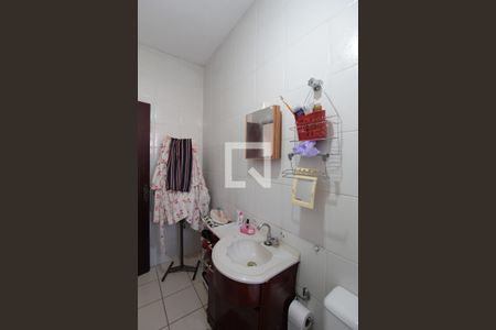 Casa à venda com 520m², 5 quartos e 3 vagasBanheiro da Suite 2