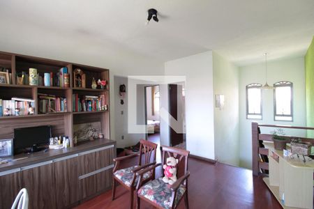 Casa à venda com 520m², 5 quartos e 3 vagasHall dos Quartos