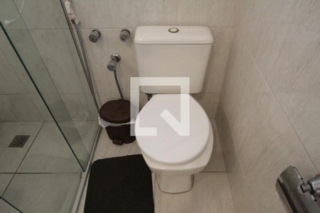 Casa à venda com 520m², 5 quartos e 3 vagasBanheiro da Suite 1