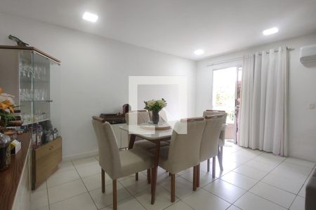 Sala de casa de condomínio à venda com 5 quartos, 140m² em Freguesia (jacarepaguá), Rio de Janeiro