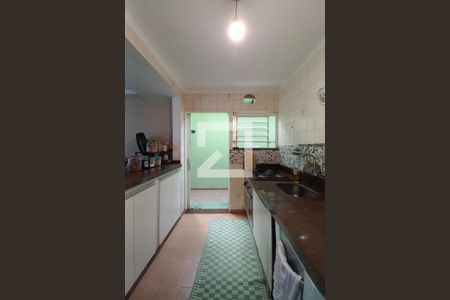 Casa à venda com 250m², 3 quartos e 3 vagas Casa à venda com 250m², 3 quartos e 3 vagasCozinha