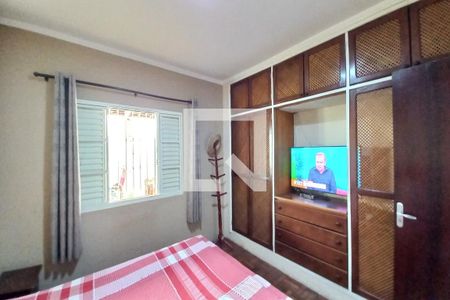 Casa à venda com 250m², 3 quartos e 3 vagas Casa à venda com 250m², 3 quartos e 3 vagasQuarto 3