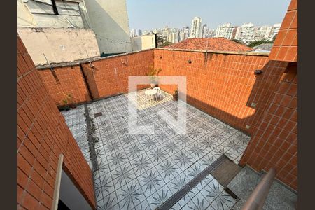 Casa à venda com 250m², 3 quartos e 4 vagas Casa à venda com 250m², 3 quartos e 4 vagasQuintal