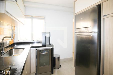Apartamento à venda com 110m², 3 quartos e 2 vagas Apartamento à venda com 110m², 3 quartos e 2 vagasCozinha
