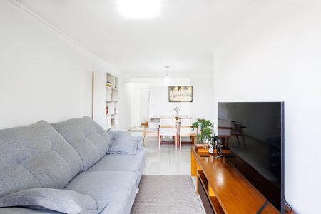 Sala de apartamento para alugar com 3 quartos, 69m² em Jardim Olympia, São Paulo