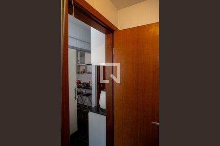 Apartamento à venda com 102m², 3 quartos e 2 vagas Apartamento à venda com 102m², 3 quartos e 2 vagasBanheiro de serviço