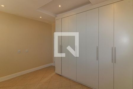 Apartamento à venda com 376m², 3 quartos e 3 vagas Apartamento à venda com 376m², 3 quartos e 3 vagasQuarto 1