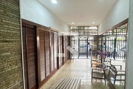 Apartamento à venda com 100m², 3 quartos e sem vaga Apartamento à venda com 100m², 3 quartos e sem vagaEntrada