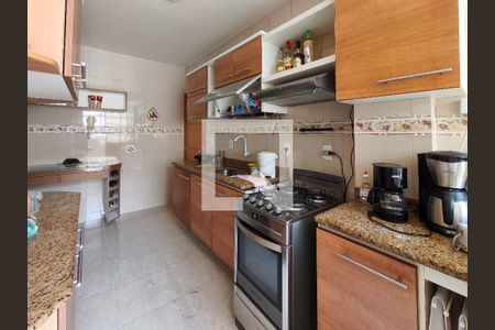 Apartamento à venda com 135m², 4 quartos e 2 vagasCozinha