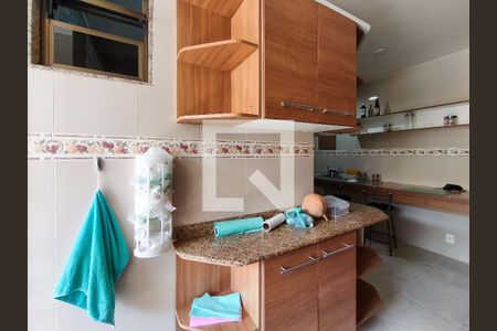 Apartamento à venda com 135m², 4 quartos e 2 vagasCozinha
