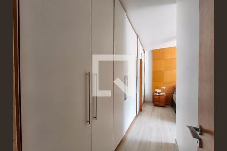 Apartamento à venda com 135m², 4 quartos e 2 vagasSuíte