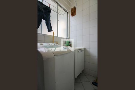 Apartamento à venda com 73m², 3 quartos e 1 vagaÁrea de Serviço