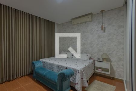 Casa à venda com 245m², 4 quartos e 4 vagas Casa à venda com 245m², 4 quartos e 4 vagasSuíte 1