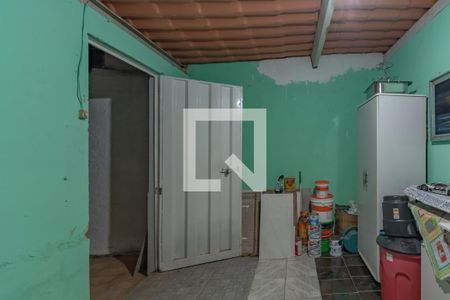 Casa à venda com 245m², 4 quartos e 4 vagas Casa à venda com 245m², 4 quartos e 4 vagasQuarto de Serviço