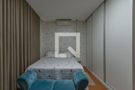 Casa à venda com 245m², 4 quartos e 4 vagas Casa à venda com 245m², 4 quartos e 4 vagasSuíte 1