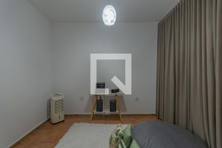 Casa à venda com 245m², 4 quartos e 4 vagas Casa à venda com 245m², 4 quartos e 4 vagasQuarto 2