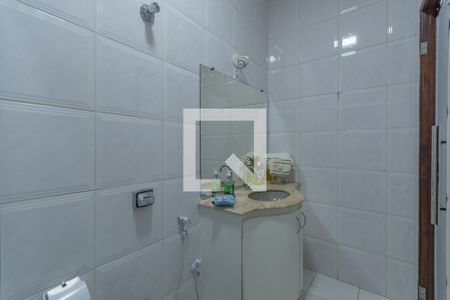 Casa à venda com 245m², 4 quartos e 4 vagas Casa à venda com 245m², 4 quartos e 4 vagasBanheiro Suíte 2