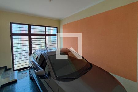 Casa à venda com 204m², 2 quartos e 1 vagaGaragem