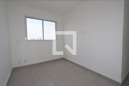 Quarto 1 de apartamento para alugar com 2 quartos, 50m² em Vila Fátima, São Paulo