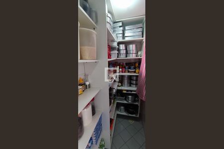 Apartamento à venda com 71m², 3 quartos e 1 vaga Apartamento à venda com 71m², 3 quartos e 1 vagaDespensa