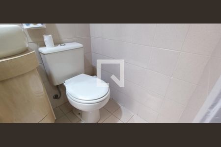 Apartamento à venda com 71m², 3 quartos e 1 vaga Apartamento à venda com 71m², 3 quartos e 1 vagaBanheiro