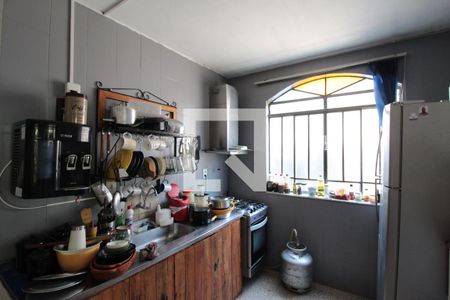 Casa à venda com 200m², 3 quartos e 10 vagasCozinha