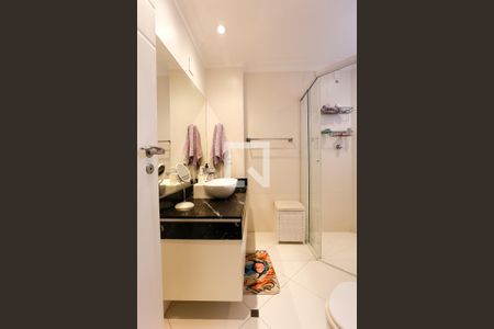 Apartamento à venda com 210m², 4 quartos e 3 vagasBanheiro do Quarto 1