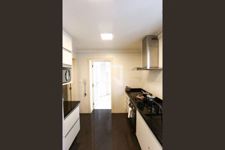 Apartamento à venda com 210m², 4 quartos e 3 vagasCozinha