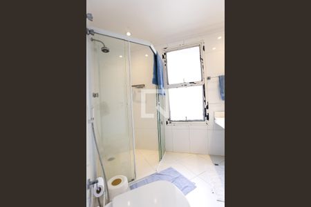 Apartamento à venda com 210m², 4 quartos e 3 vagasBanheiro 1