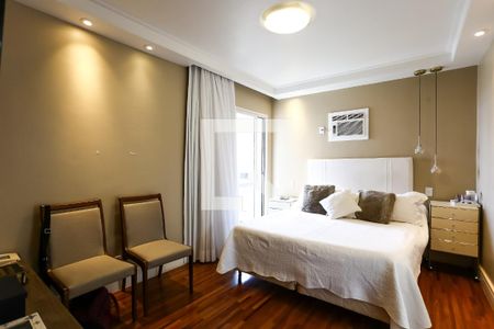 Apartamento à venda com 210m², 4 quartos e 3 vagasQuarto 4