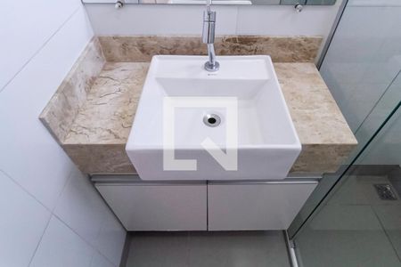 Apartamento à venda com 160m², 3 quartos e 2 vagas Apartamento à venda com 160m², 3 quartos e 2 vagasBanheiro social 1