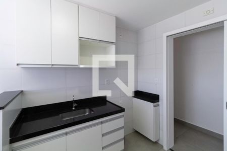 Apartamento à venda com 160m², 3 quartos e 2 vagas Apartamento à venda com 160m², 3 quartos e 2 vagasCozinha e Área de Serviço