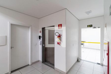 Apartamento à venda com 160m², 3 quartos e 2 vagas Apartamento à venda com 160m², 3 quartos e 2 vagasEntrada