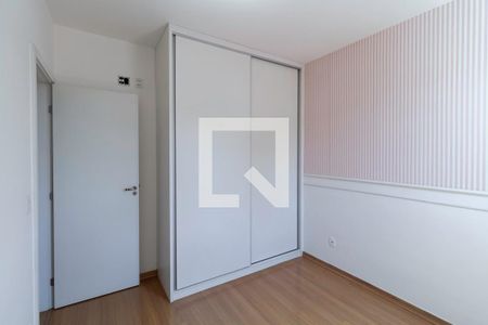 Apartamento à venda com 160m², 3 quartos e 2 vagas Apartamento à venda com 160m², 3 quartos e 2 vagasQuarto 2