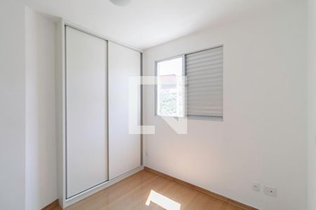 Apartamento à venda com 160m², 3 quartos e 2 vagas Apartamento à venda com 160m², 3 quartos e 2 vagasSuíte