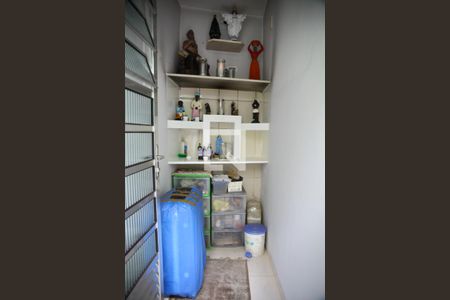 Casa à venda com 87m², 2 quartos e 1 vagaQuarto de Serviço